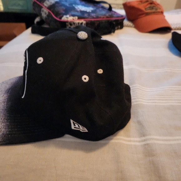 Houston Rockets ball cap - Picture 2 of 11